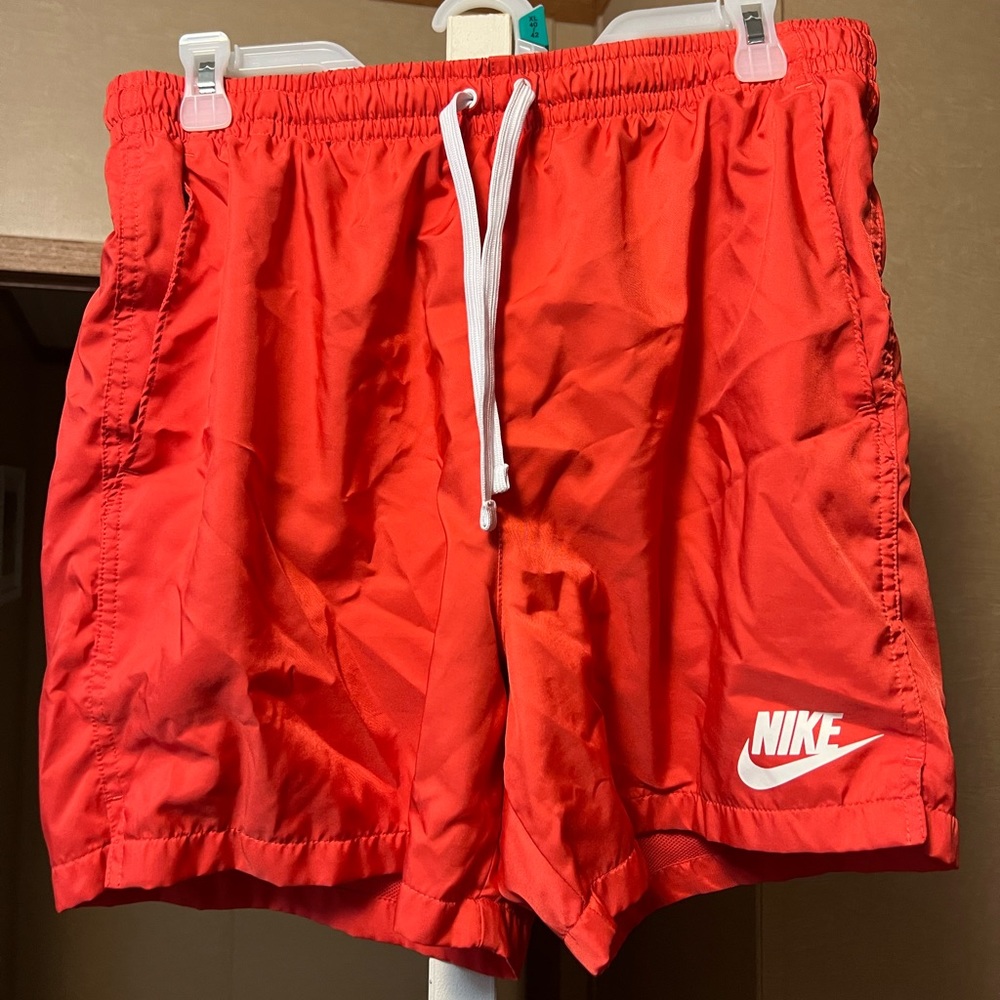 Nike flow woven shorts